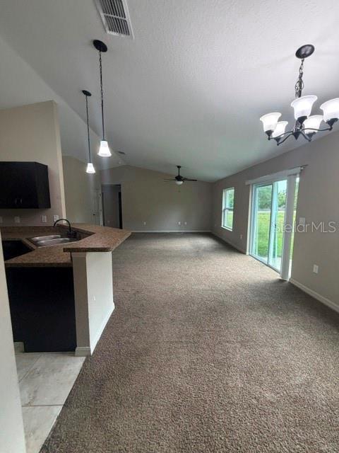 MARION OAKS UN 04 - Residential Lease