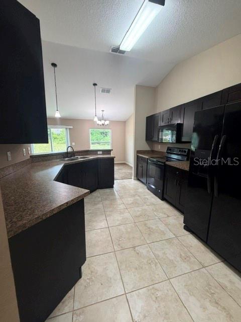 MARION OAKS UN 04 - Residential Lease