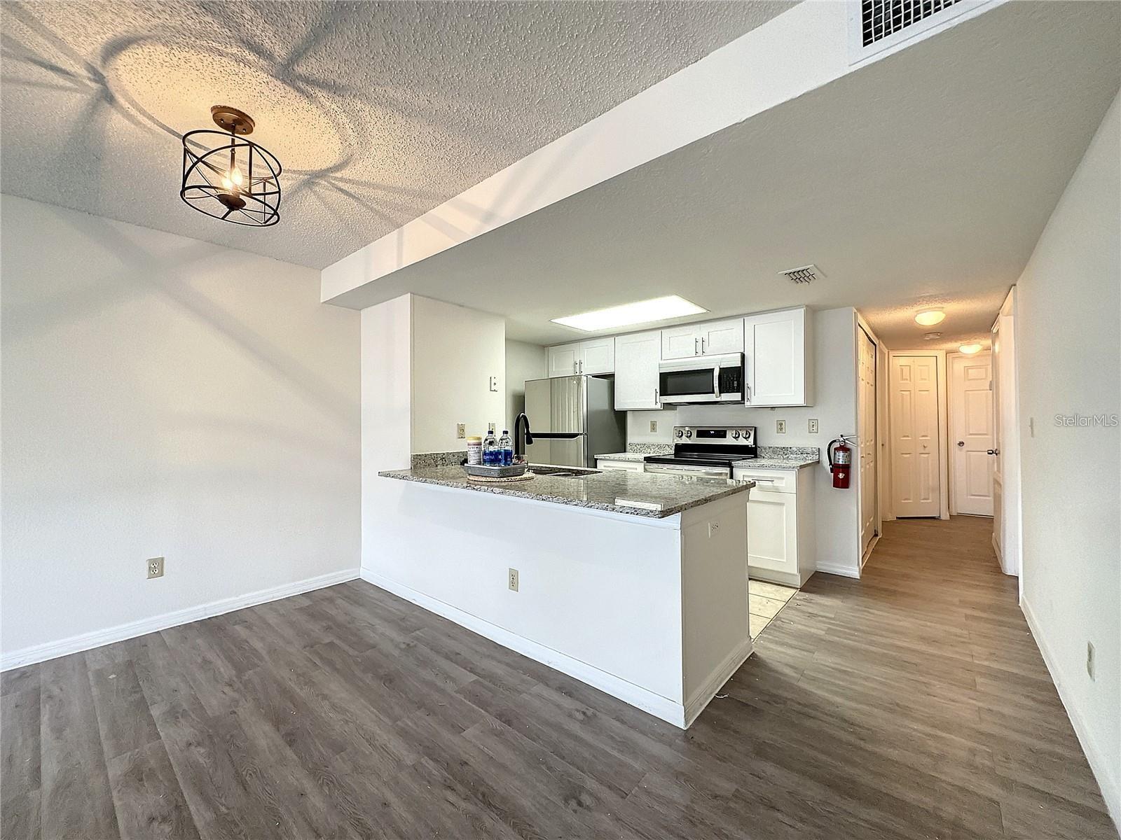 VILLAS AT SOMERSET - Residential Lease