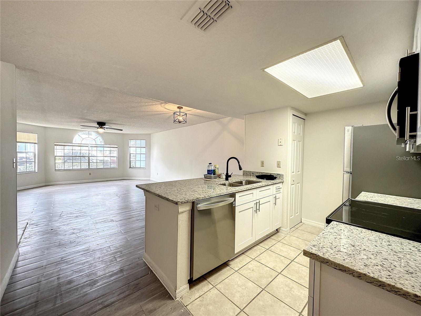 VILLAS AT SOMERSET - Residential Lease