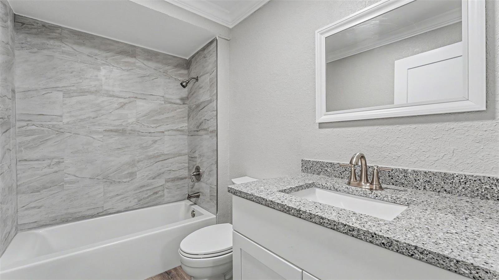 INWOOD - Residential