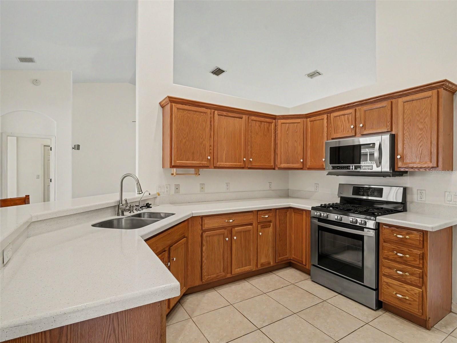 PLANTERS MANOR AT GREENFIELD PLNT III-A - Residential