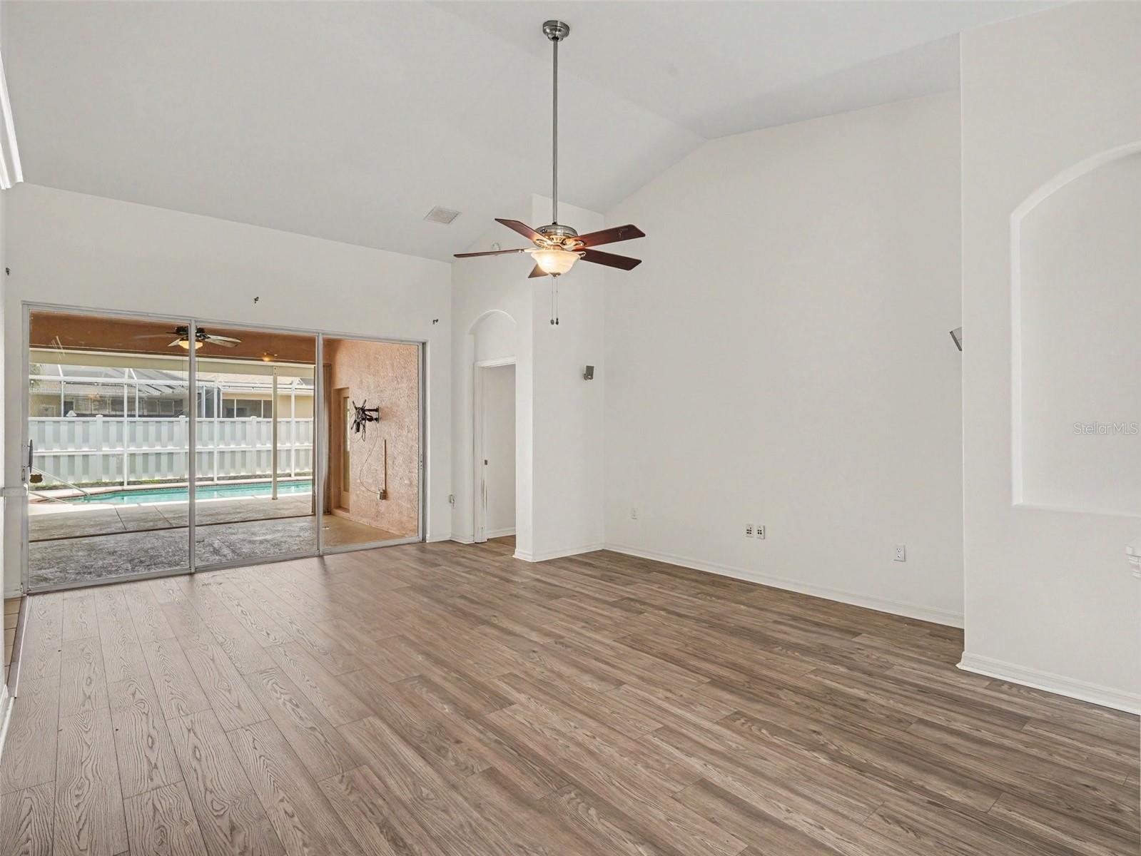 PLANTERS MANOR AT GREENFIELD PLNT III-A - Residential