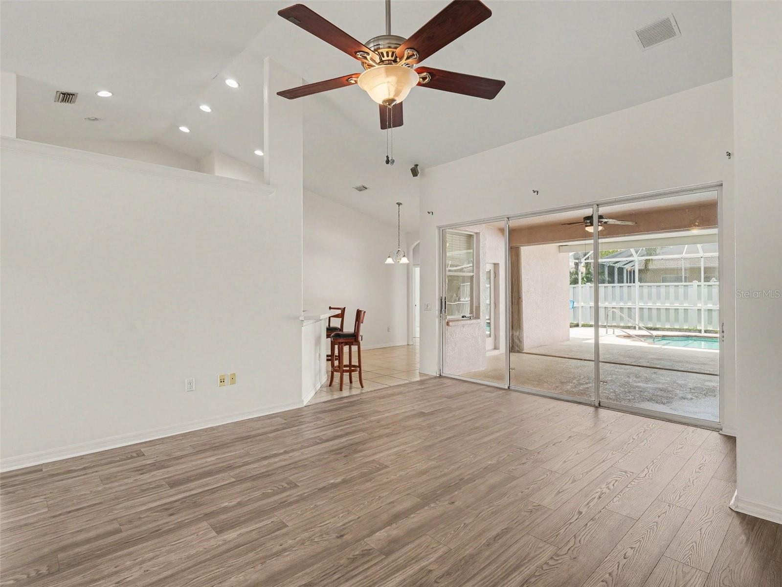 PLANTERS MANOR AT GREENFIELD PLNT III-A - Residential
