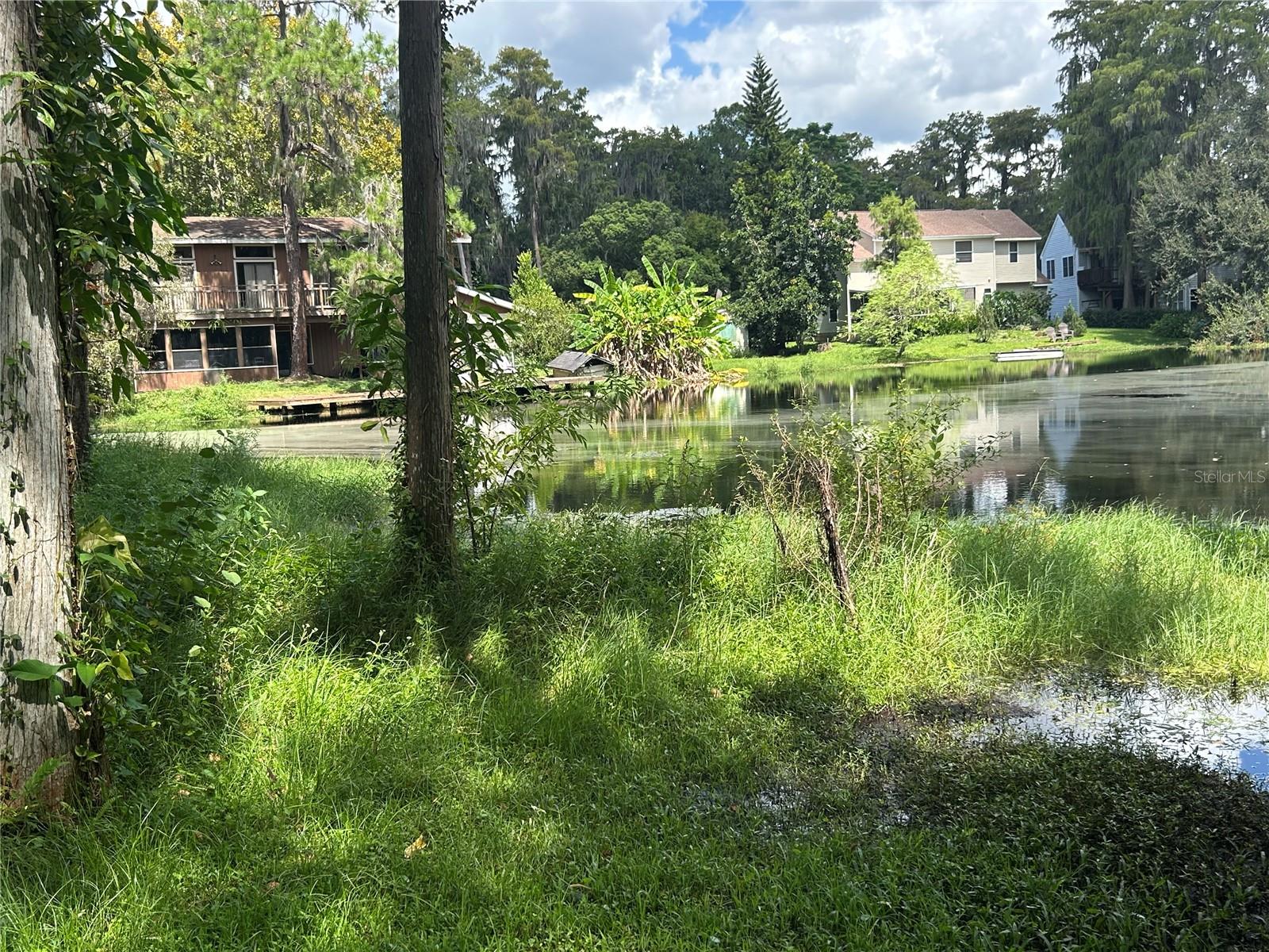 Excellent lot in the heart of New Port Richey, It's your chance to build your home on this Waterfront paradise.The lot is located in a prime area, near of restaurants, beaches and Supermarkets. Don't miss out on this exceptional opportunity!!
