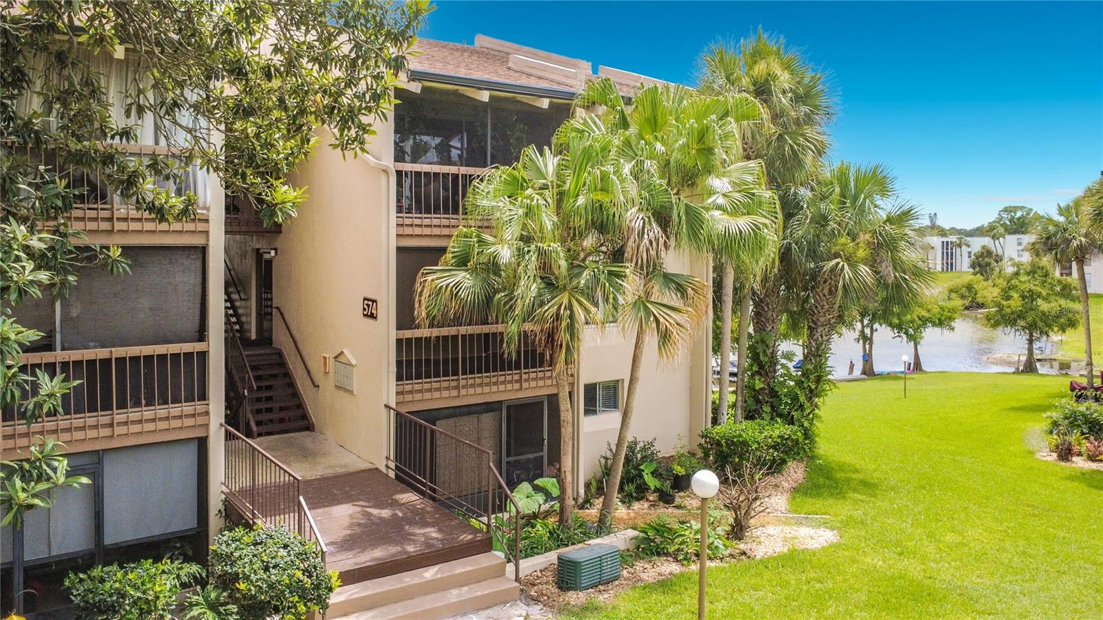 SANDY COVE - Residential