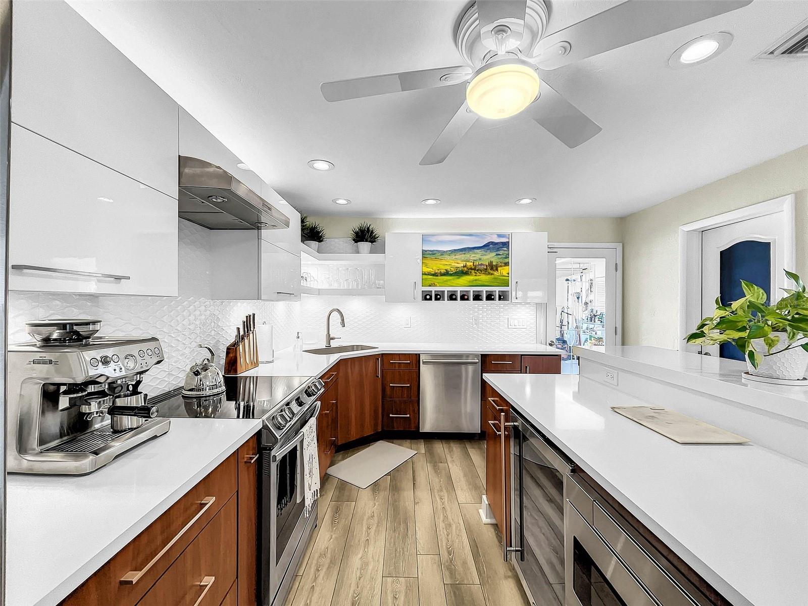 ISLAND ESTATES OF CLEARWATER UNIT 6-B - Residential