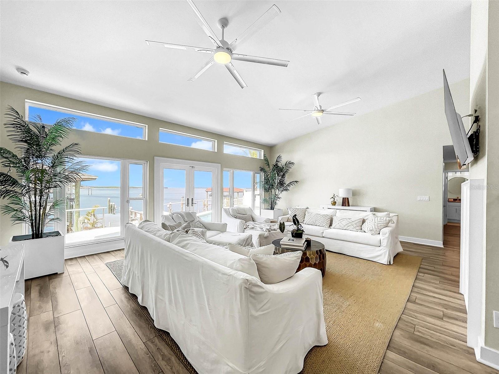 ISLAND ESTATES OF CLEARWATER UNIT 6-B - Residential