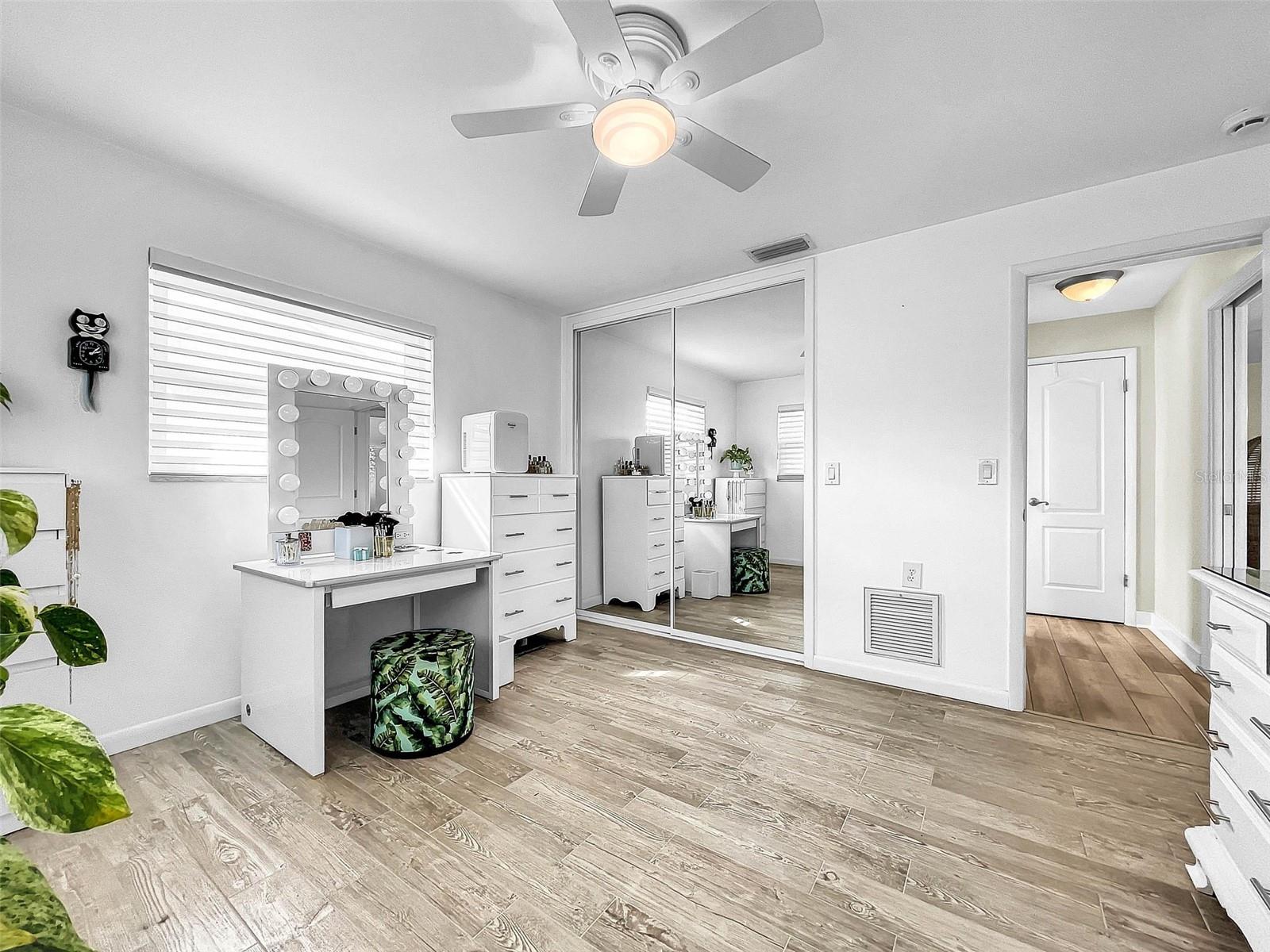 ISLAND ESTATES OF CLEARWATER UNIT 6-B - Residential