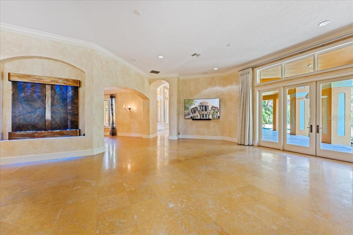 BELLA WOODS IN UNIT 32 - Residential