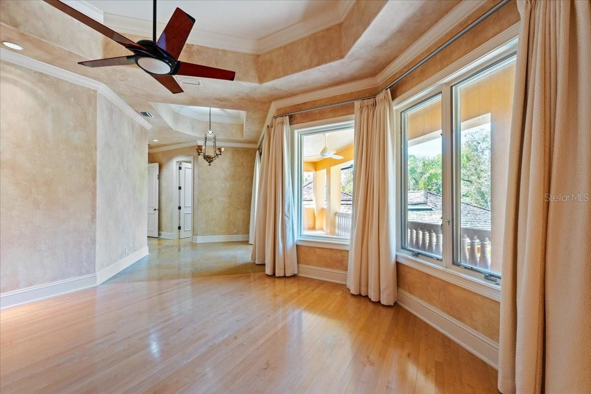 BELLA WOODS IN UNIT 32 - Residential