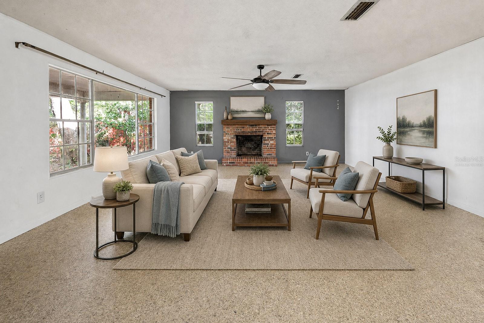 LAKE GENEVA - Residential