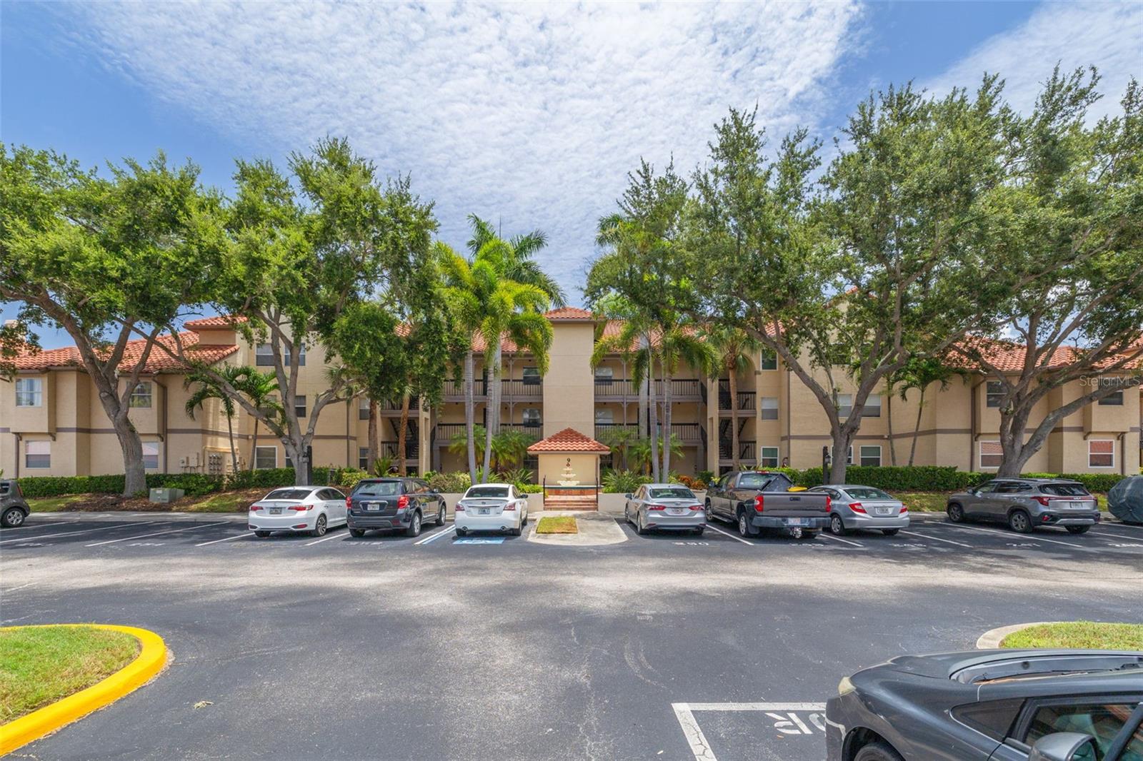 AUDUBON CONDO AT FEATHER SOUND - Residential