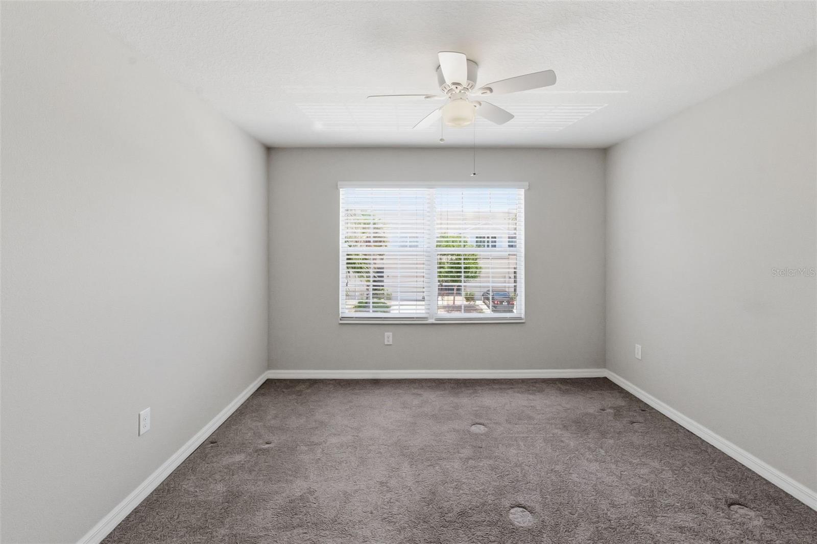 RIVERVIEW LAKES - Residential