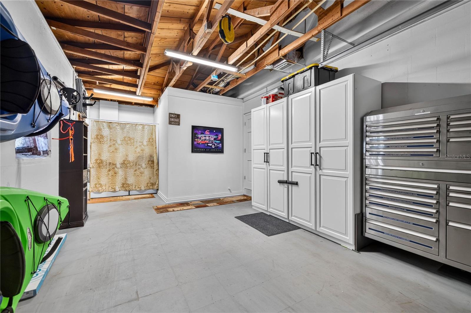 BROADMOOR SUB - Residential
