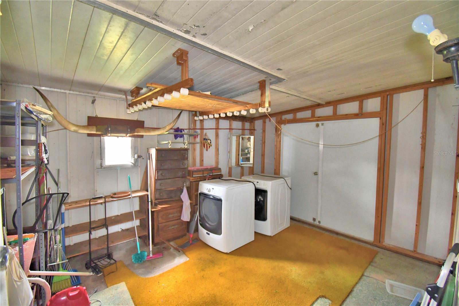 ARIANA SHORES MHP - Residential
