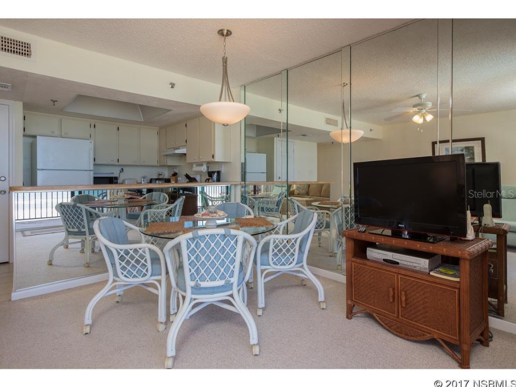 Sunrise Condo - Residential