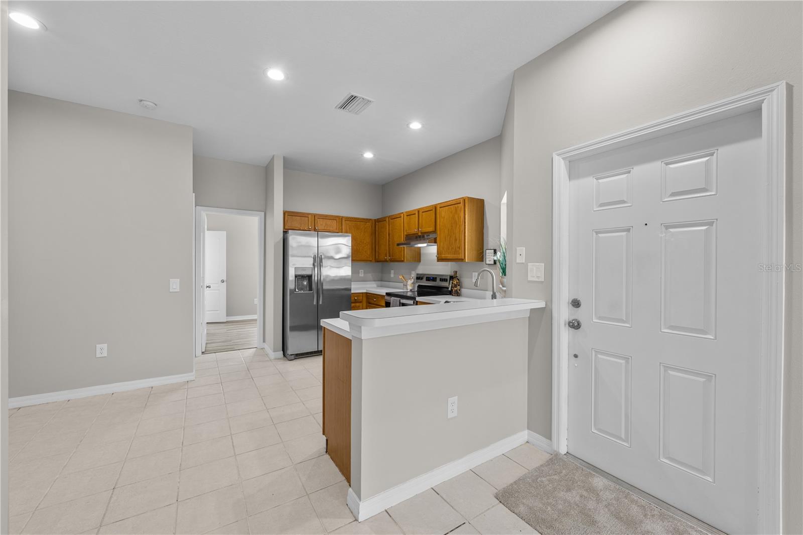 KINGS LAKE TWNHMS - Residential