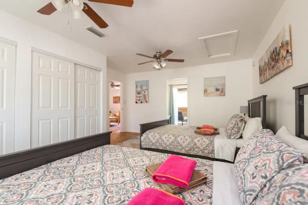 YEARWOOD-WADFORD-HAMILTON ADD TO LARGO - Residential