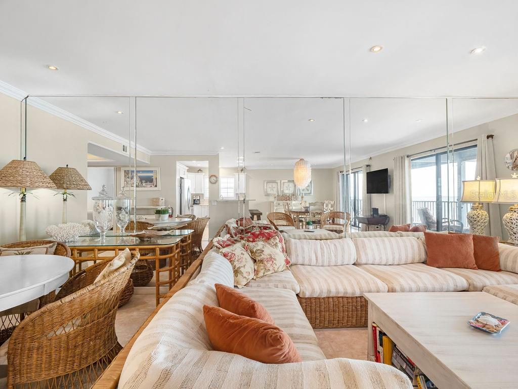 GULFPLACE - Residential
