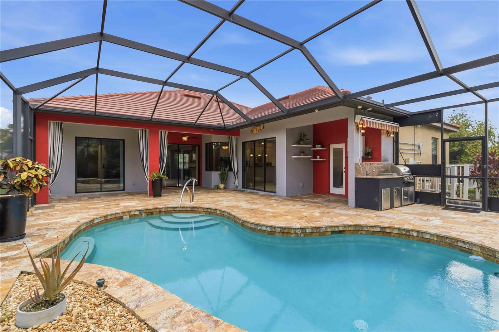 RIVA TRACE - Residential