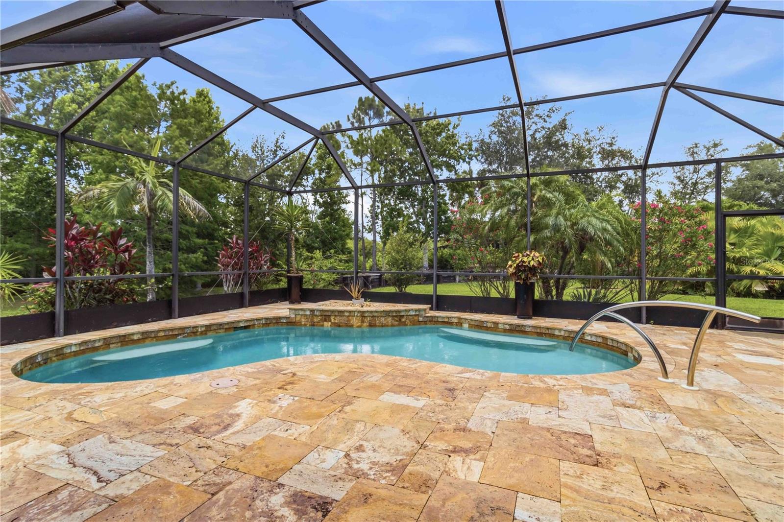 RIVA TRACE - Residential