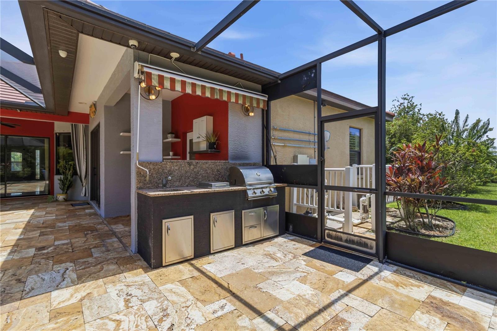 RIVA TRACE - Residential