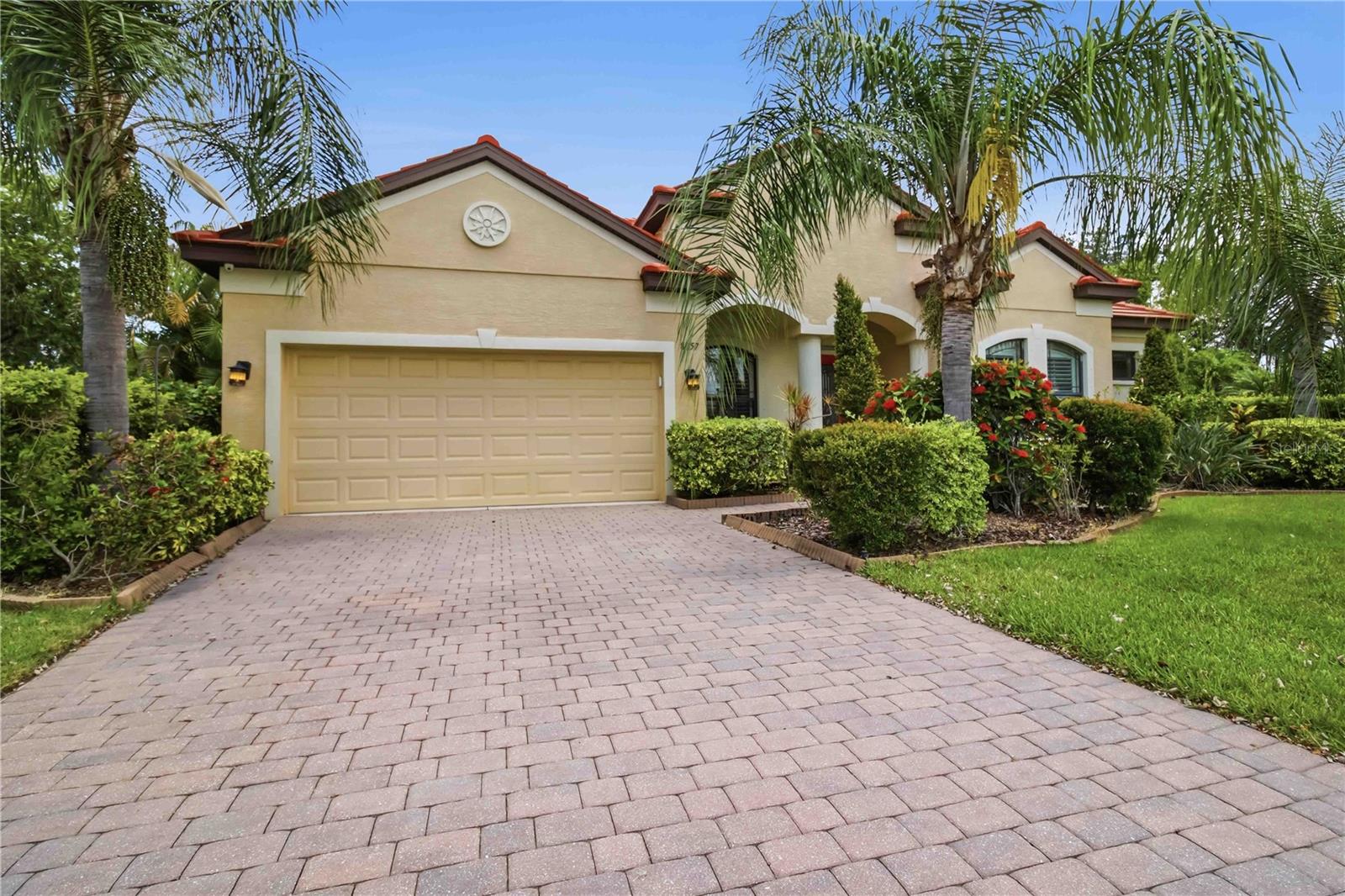 RIVA TRACE - Residential