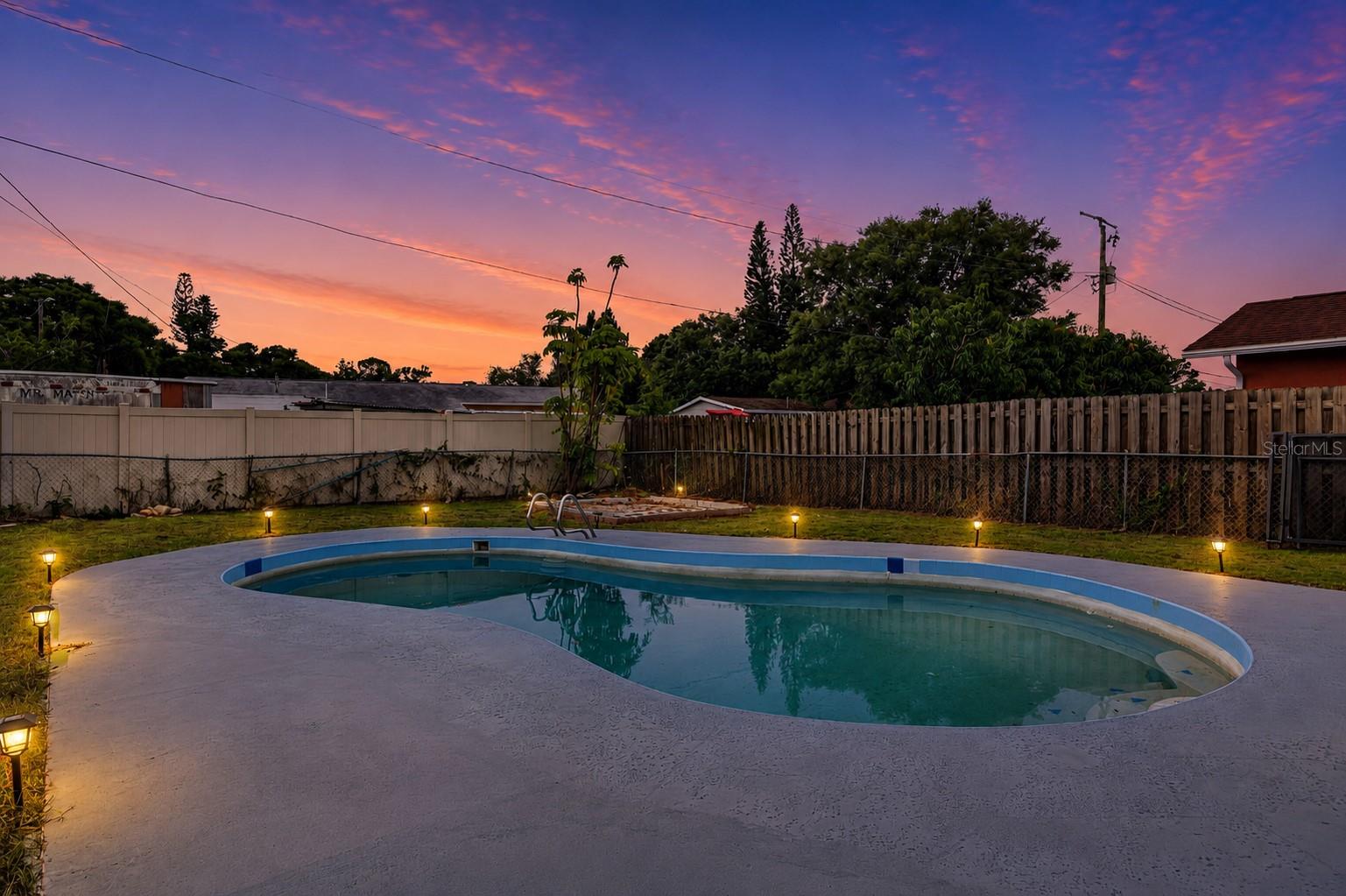 SUNNY LAKES ESTATES - Residential