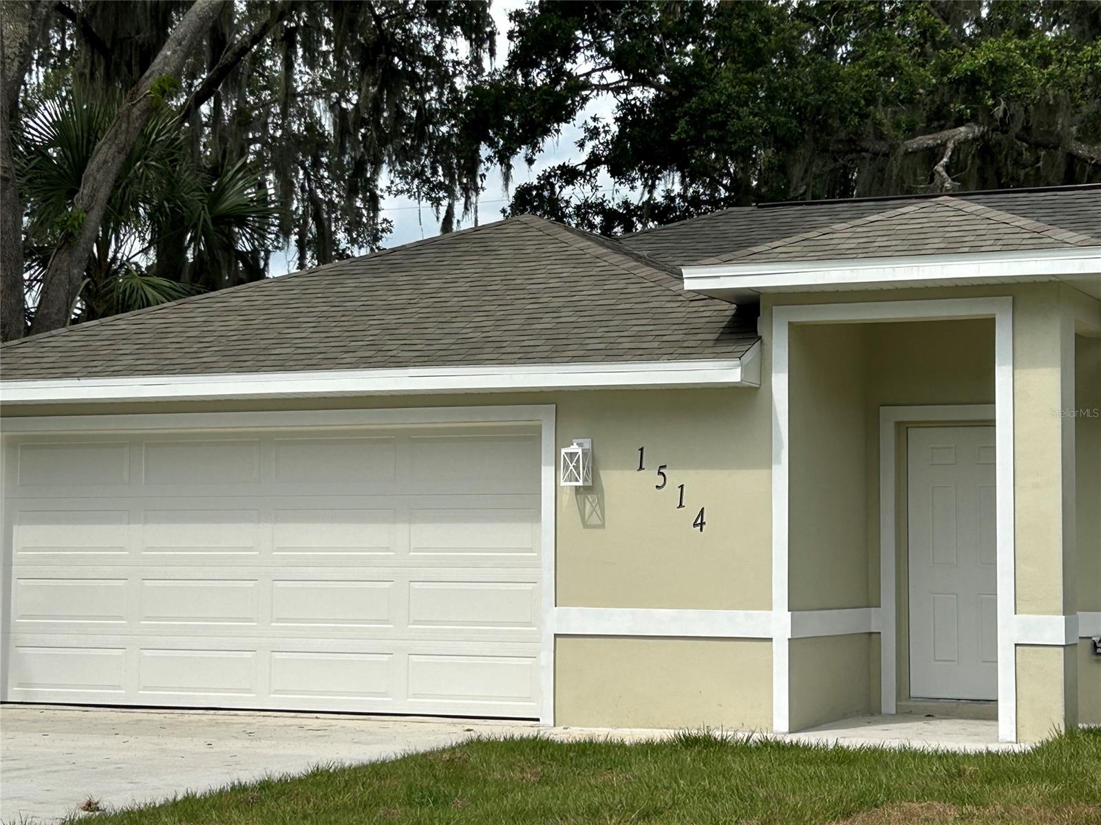 Florida Shores 01 - Residential