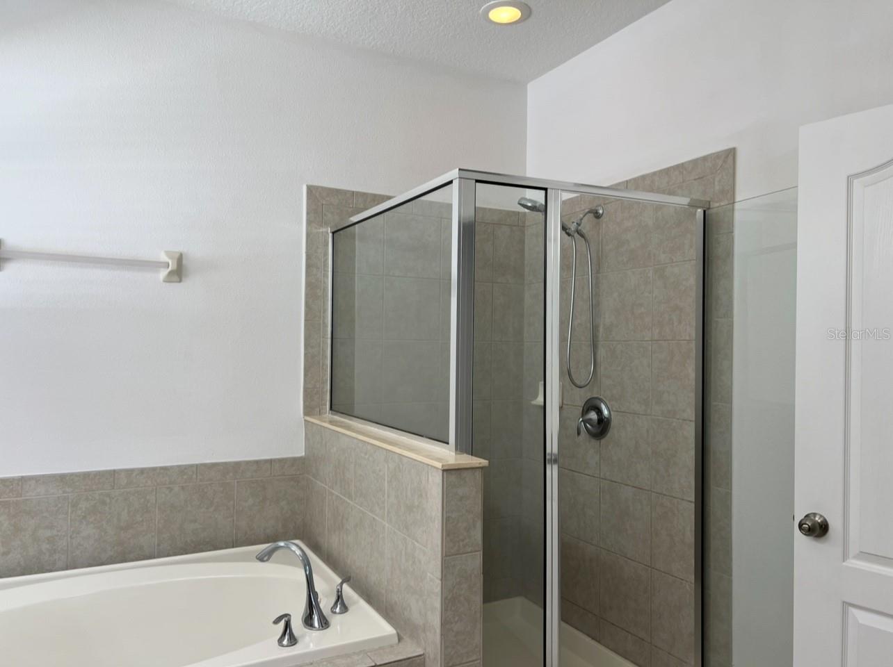 WYNDHAM LAKES ESTATES - Residential