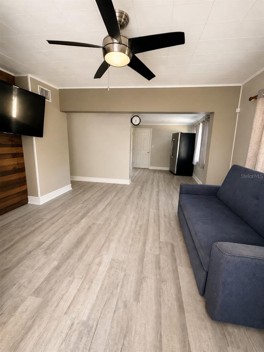 CRYSTAL PARK - Residential