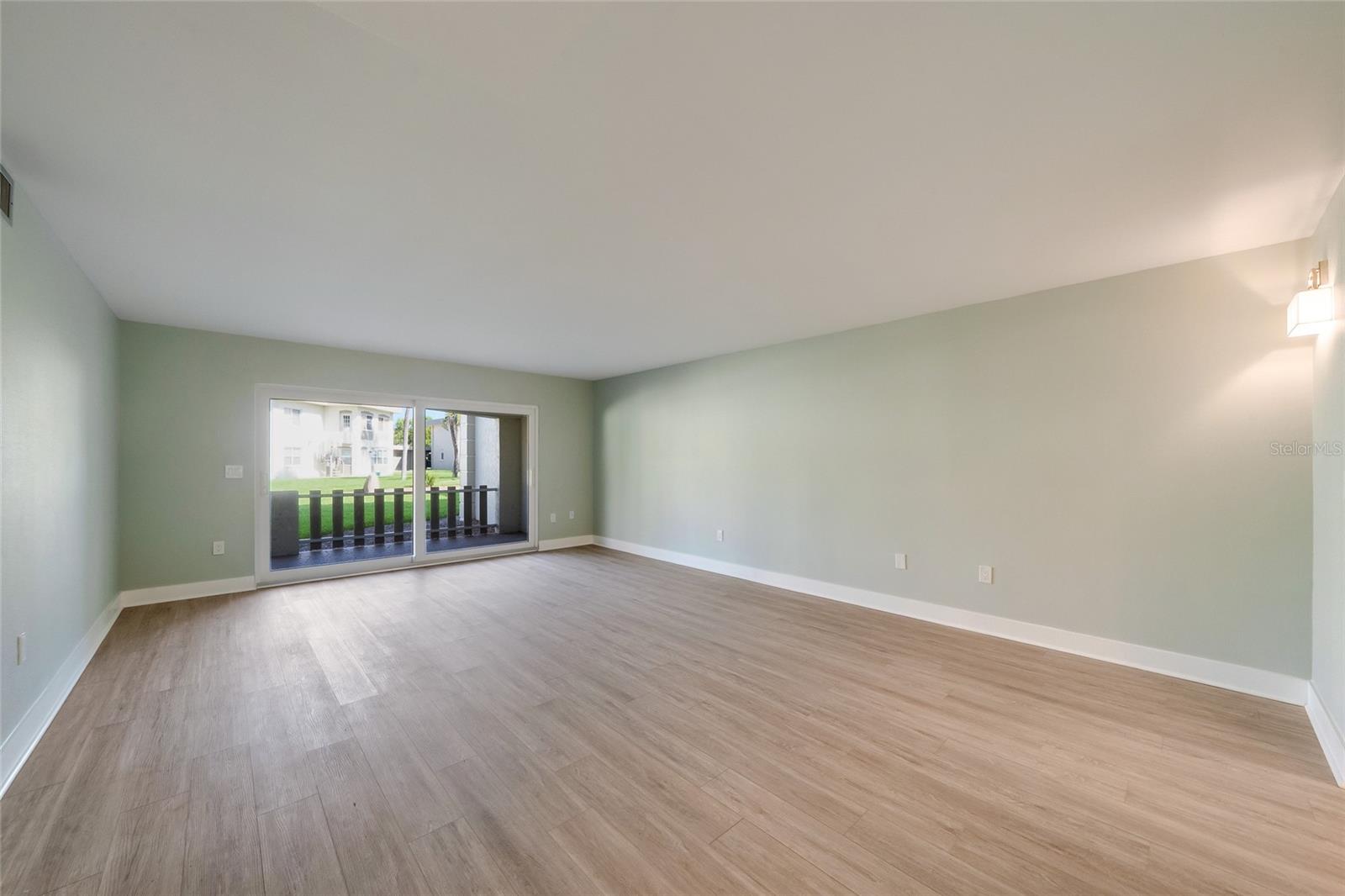 SHELL POINT UNIT IV - Residential