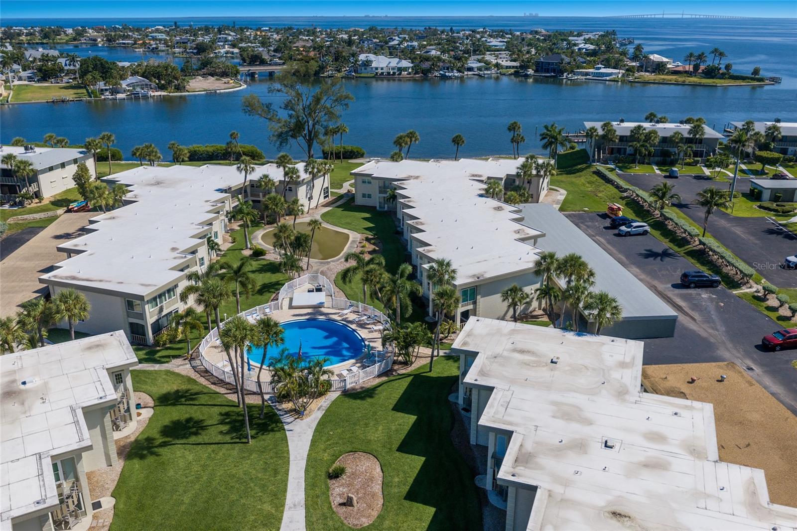 SHELL POINT UNIT IV - Residential