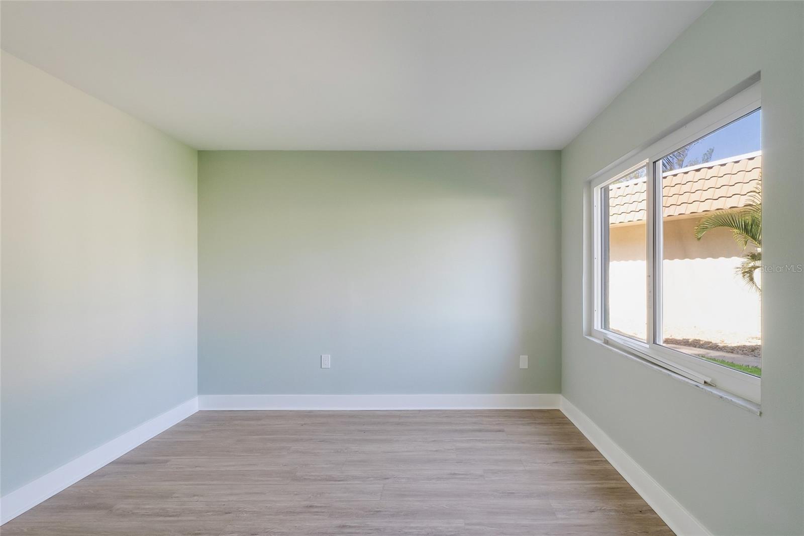 SHELL POINT UNIT IV - Residential