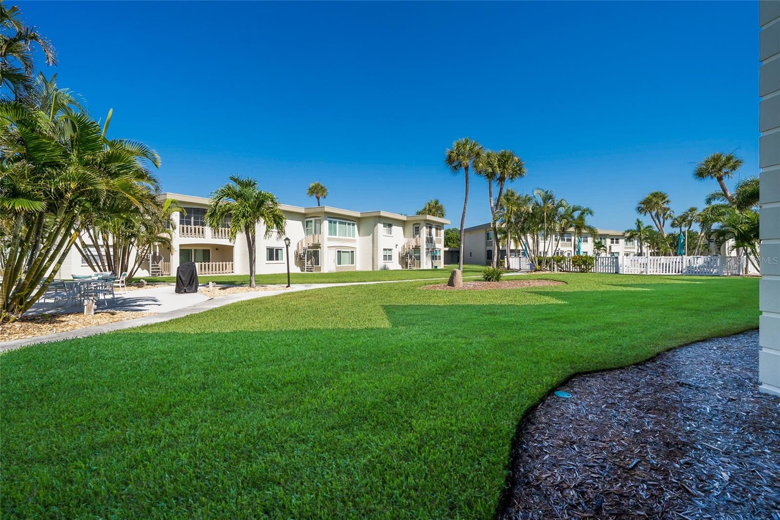 SHELL POINT UNIT IV - Residential