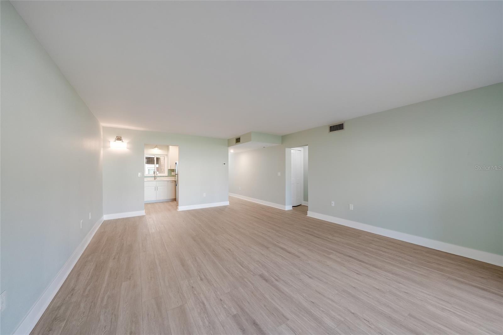 SHELL POINT UNIT IV - Residential