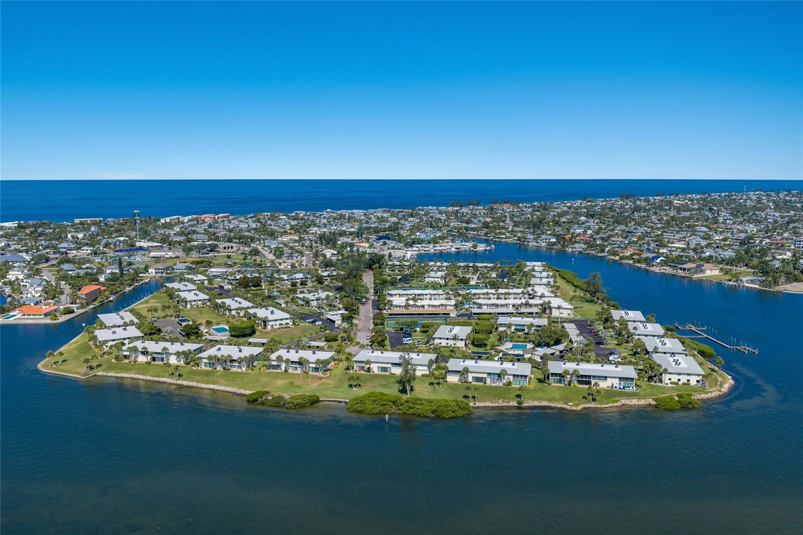 SHELL POINT UNIT IV - Residential