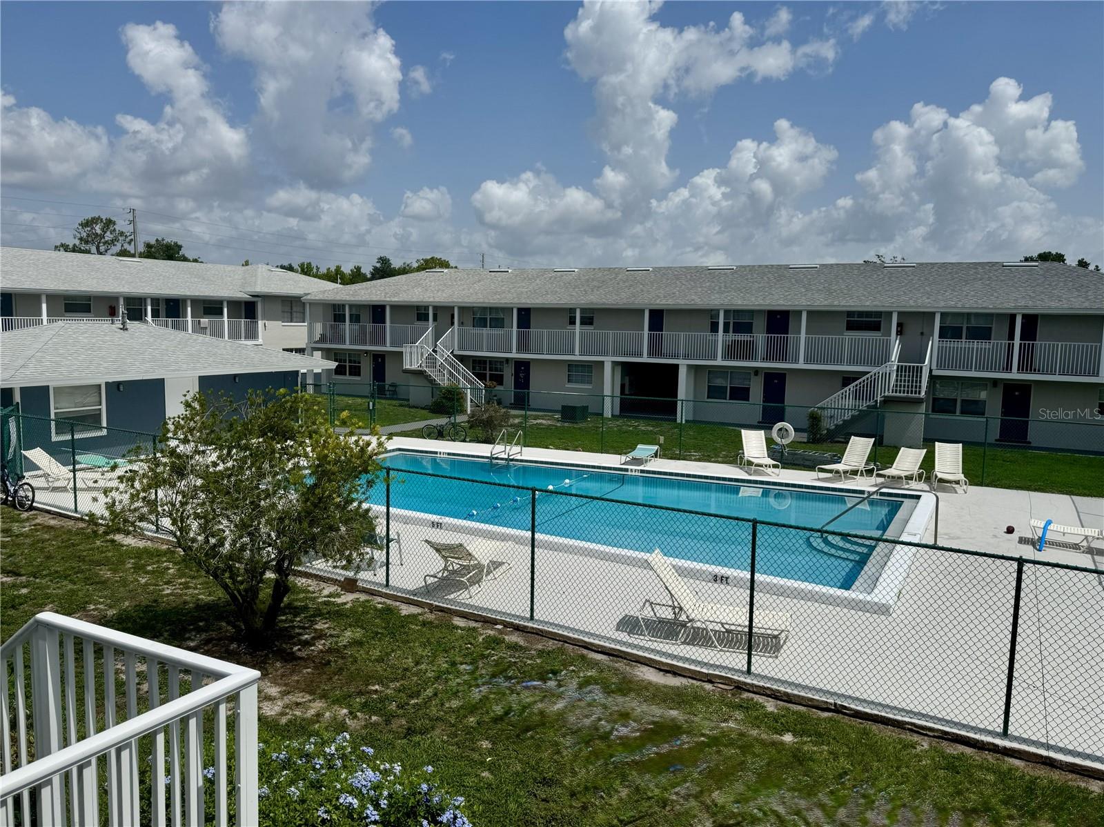MOUNT DORA MOUNT DORA COMMONS CONDO - Residential