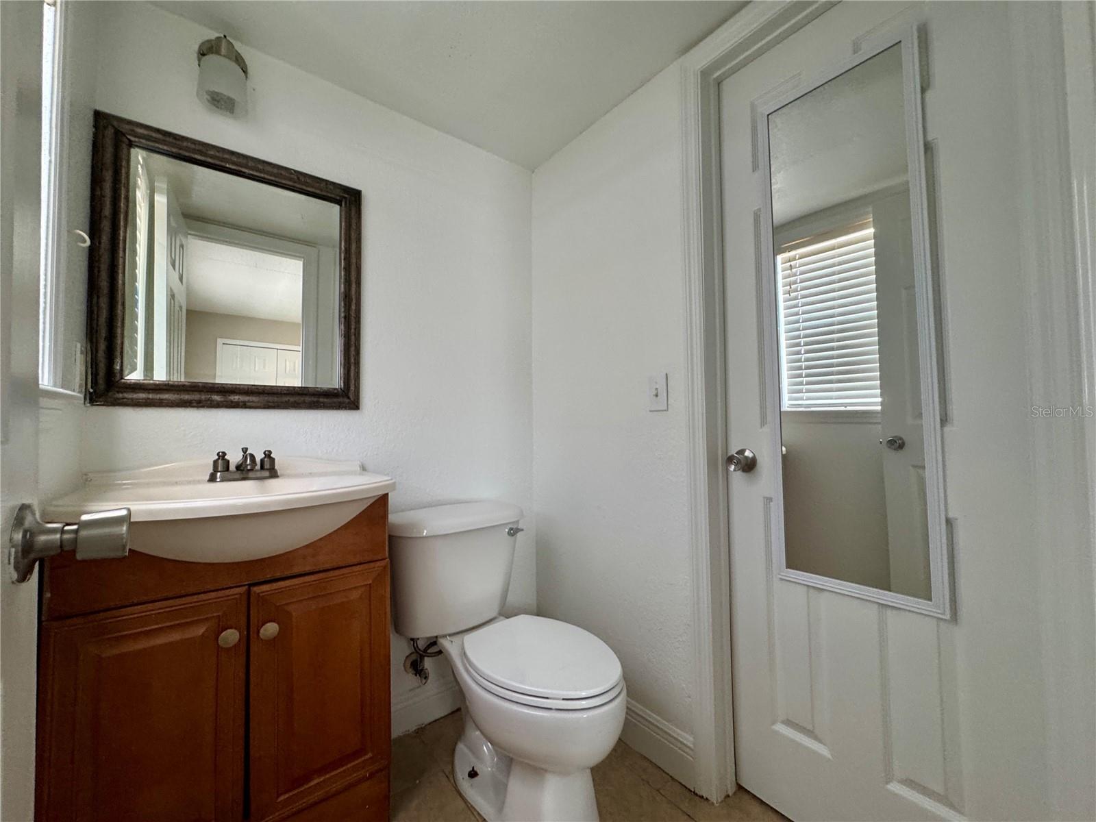 MOUNT DORA MOUNT DORA COMMONS CONDO - Residential