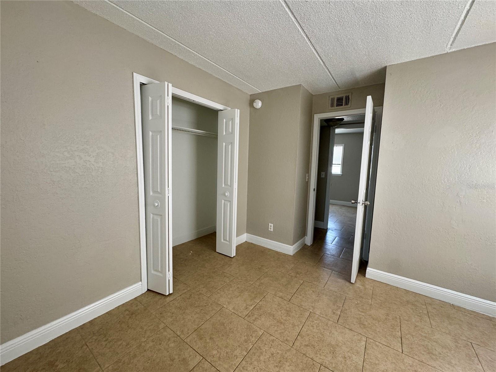 MOUNT DORA MOUNT DORA COMMONS CONDO - Residential