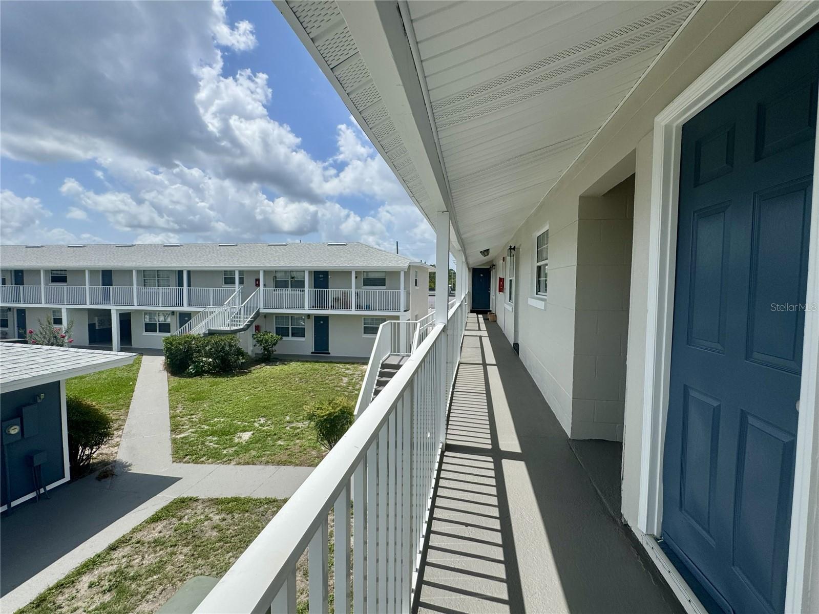MOUNT DORA MOUNT DORA COMMONS CONDO - Residential