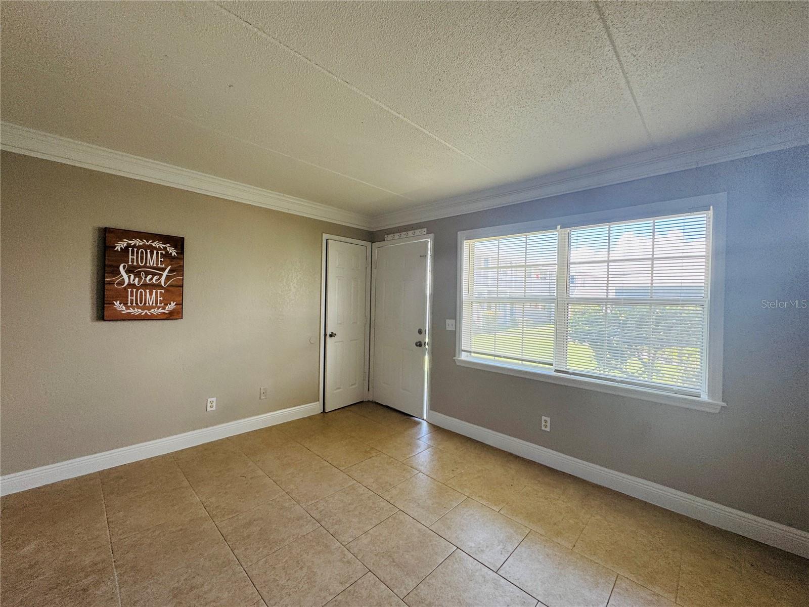 MOUNT DORA MOUNT DORA COMMONS CONDO - Residential