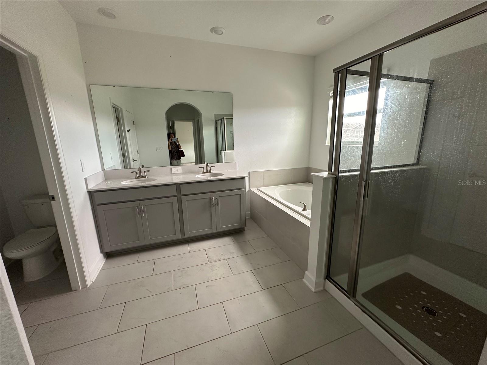 BRIDGEWALK PH 1A - Residential Lease