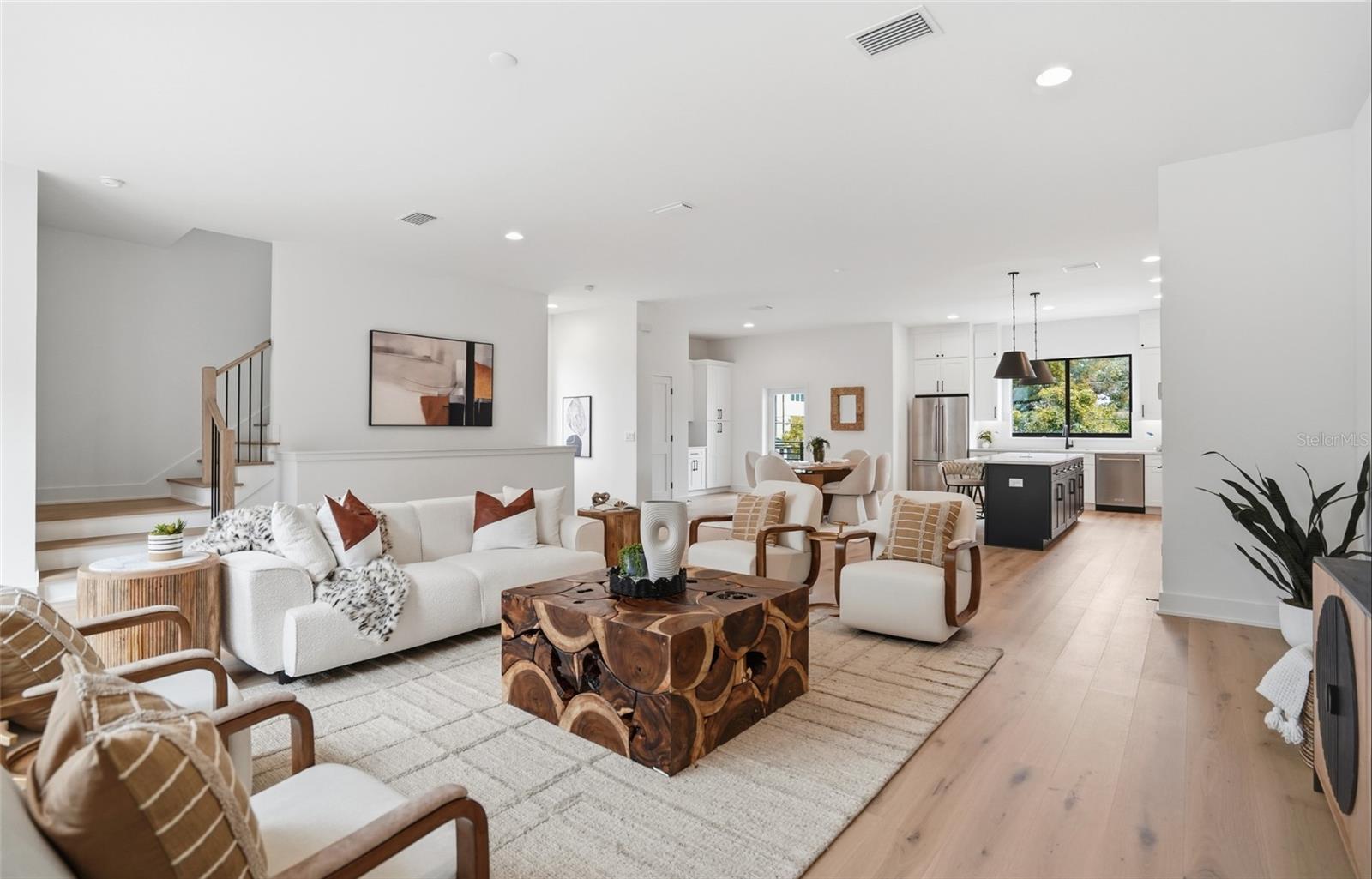 THE HARPER AND THE SAMSON - Residential Lease