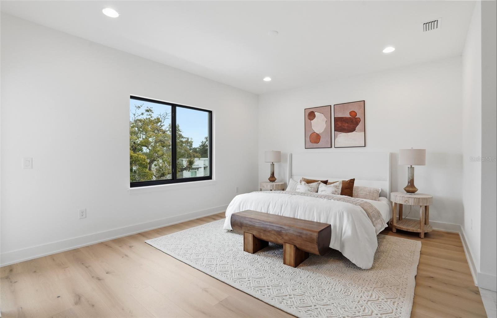 THE HARPER AND THE SAMSON - Residential Lease