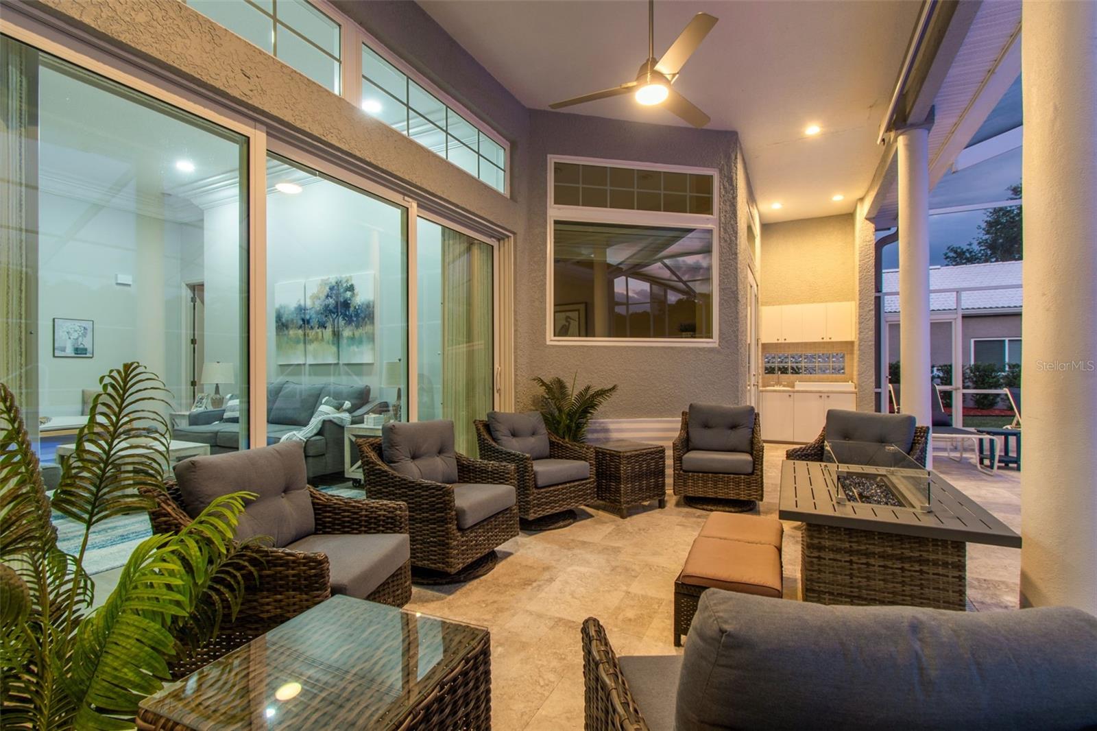 CRESCENT OAKS COUNTRY CLUB REGENCY PH 2 - Residential