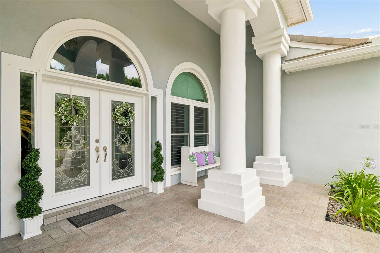 CRESCENT OAKS COUNTRY CLUB REGENCY PH 2 - Residential