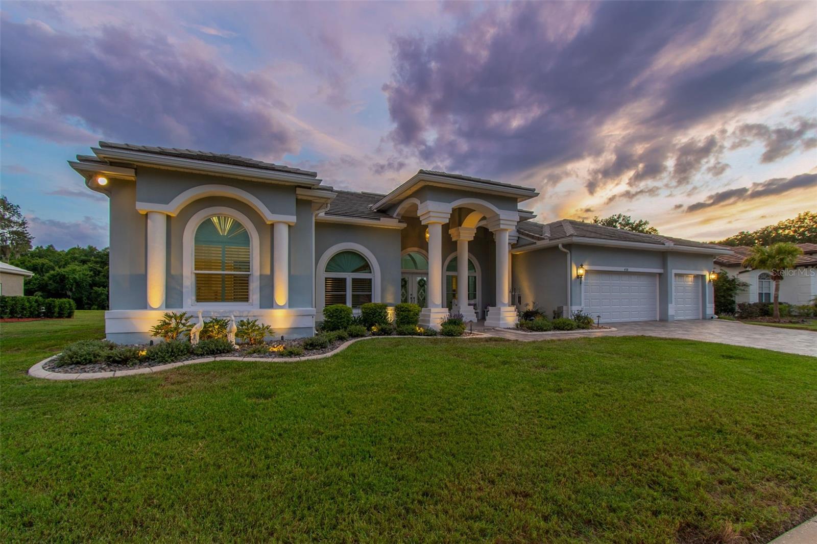 CRESCENT OAKS COUNTRY CLUB REGENCY PH 2 - Residential