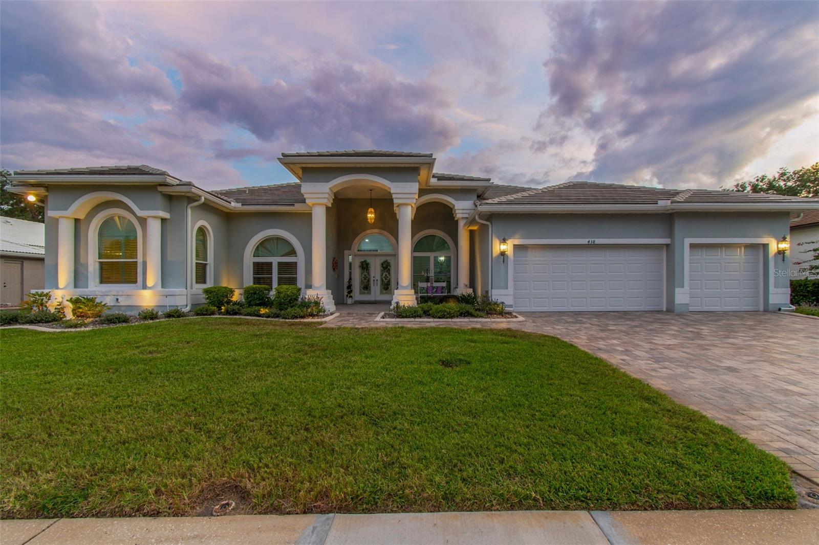 CRESCENT OAKS COUNTRY CLUB REGENCY PH 2 - Residential